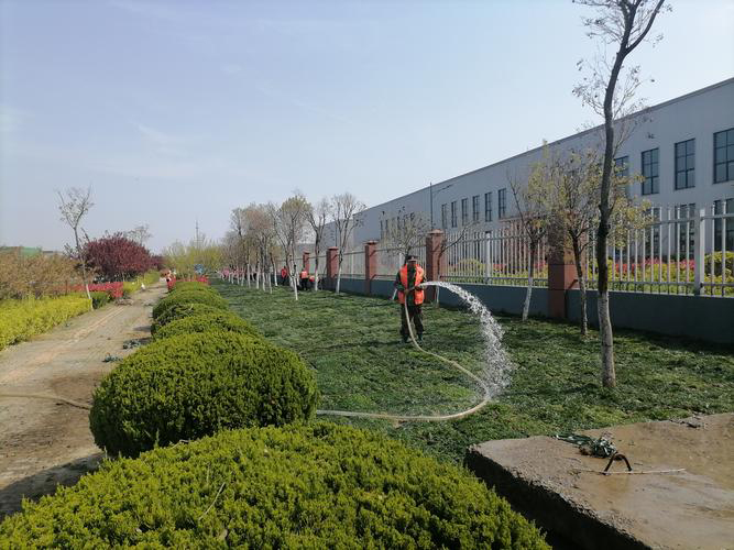 剖析厂房装修精髓：创意工艺设计、优质施工实践及精准范围布局(图1)