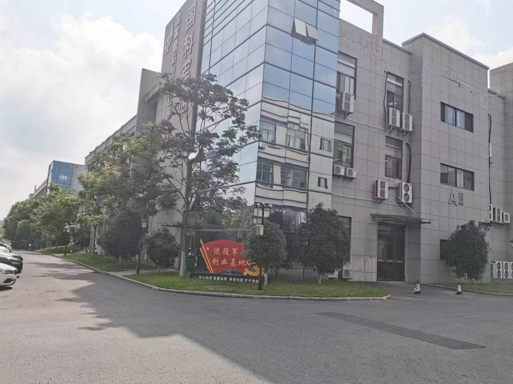 安徽办公楼装修专家！资质齐全，速造精品工程(图5)